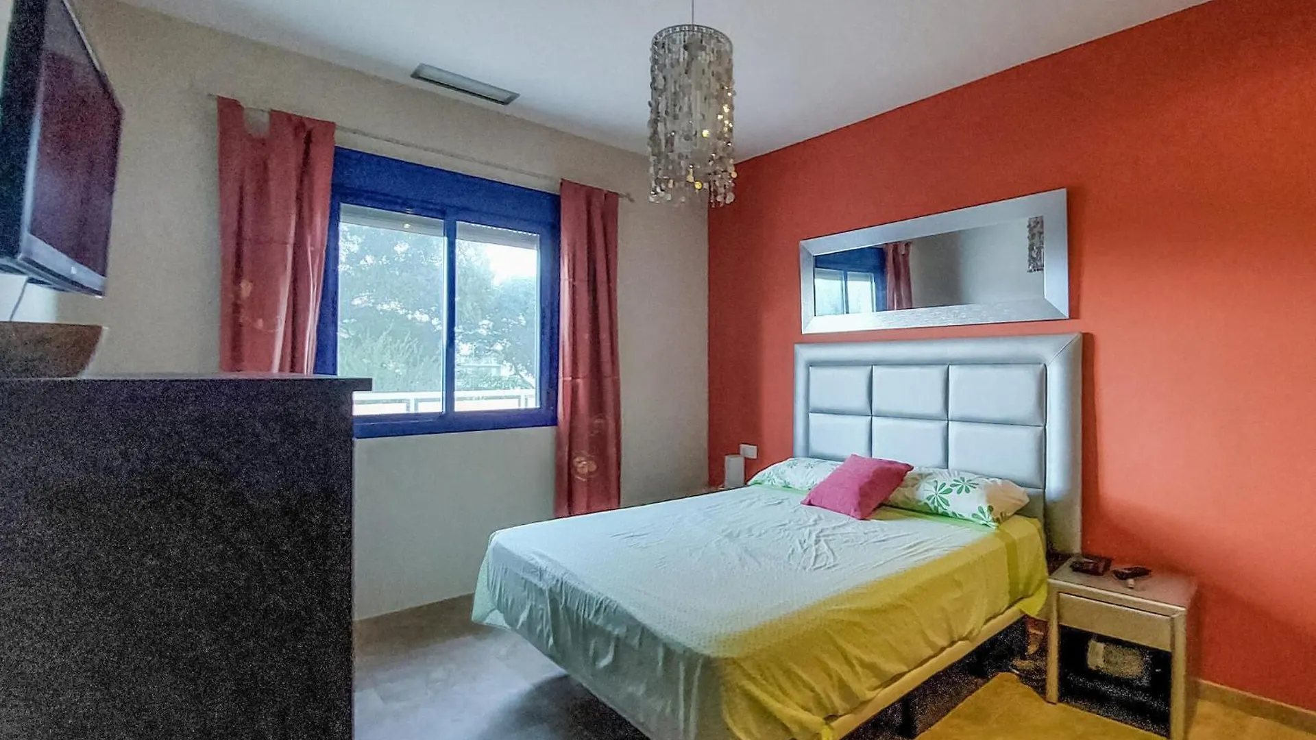 4 Bedroom Awesome Apartment In Chipiona Espanha