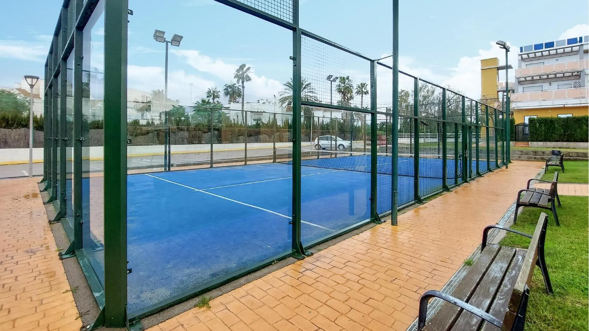 4 Bedroom Awesome Apartment In Chipiona